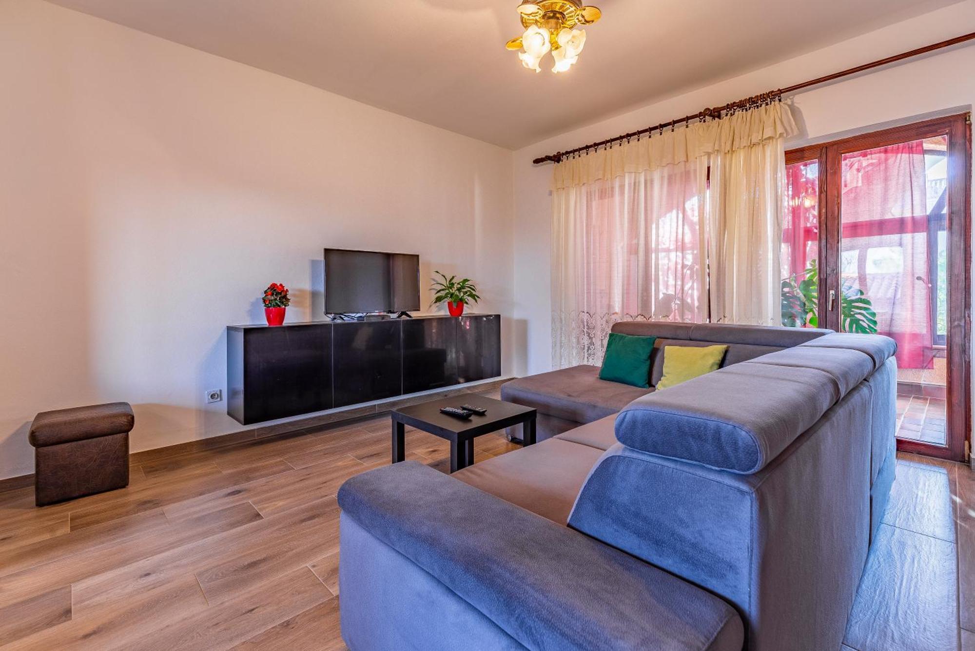 Ruby Apartment