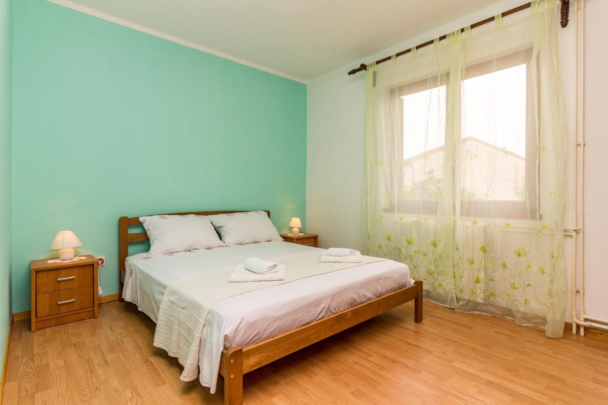 Ruby Apartment